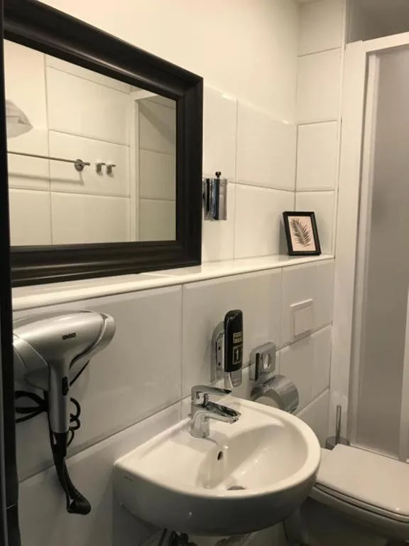Double Room with Shared Bathroom