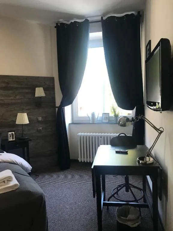 Double Room with Shared Bathroom